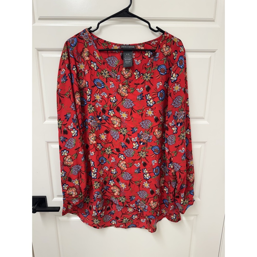 Chelsea & Theodore Womens XL Red Floral Blouse V-Neck Long Sleeve Hi-Lo Tunic
